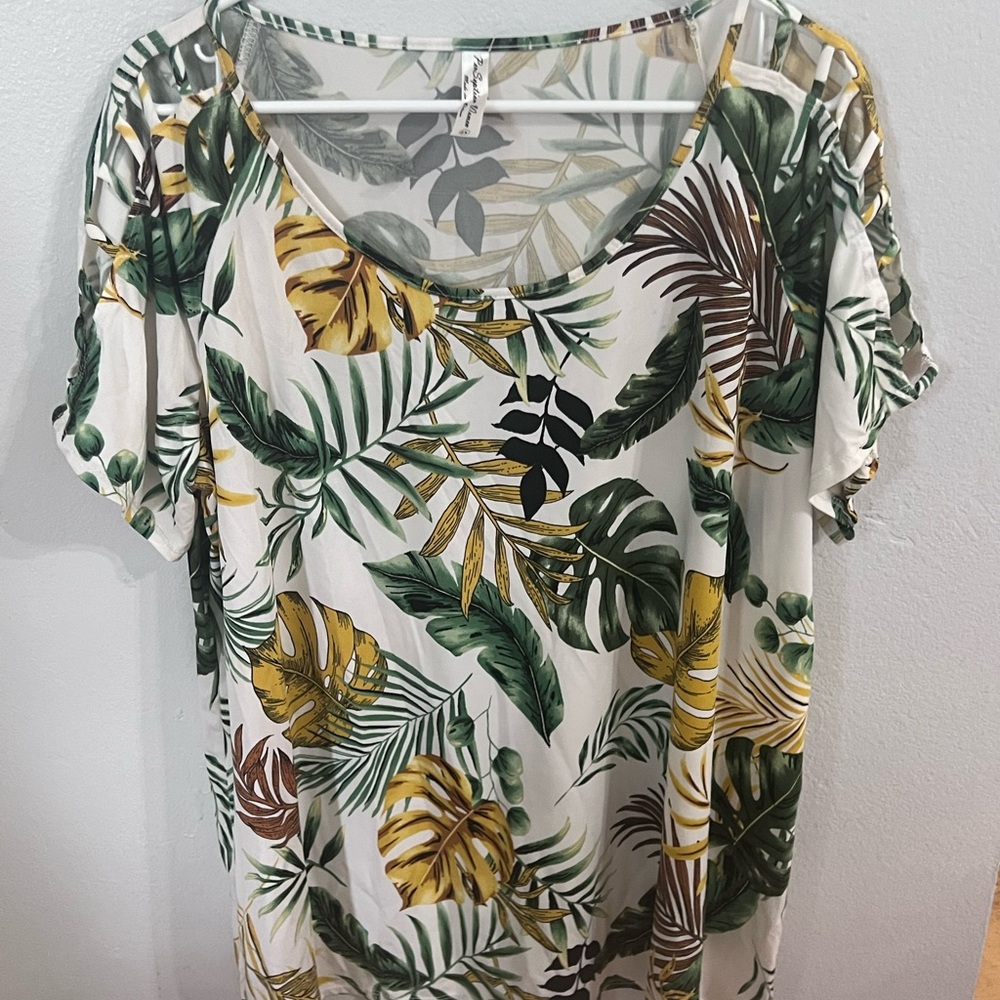 Perseption Leaf Pattern Blouse